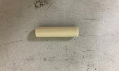 S005. F02 STANDOFF,CERAMIC.1/2″