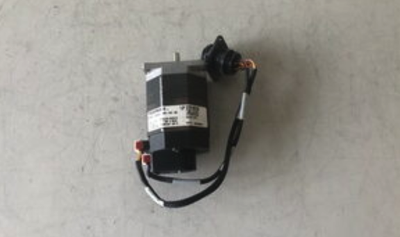 VEXTA 2-Phase Stepping Motor DC1.4V 3.8A/PHASE 1.8DEG./STEP